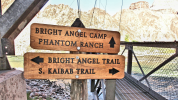 thumbnail trail sign